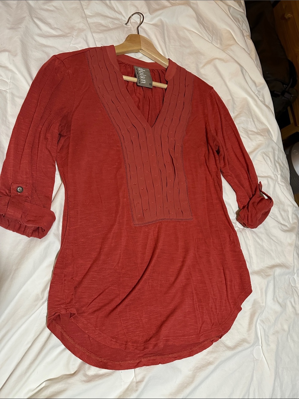 Dolan left coast collection Coral Red V‑Neck Textured Tunic
